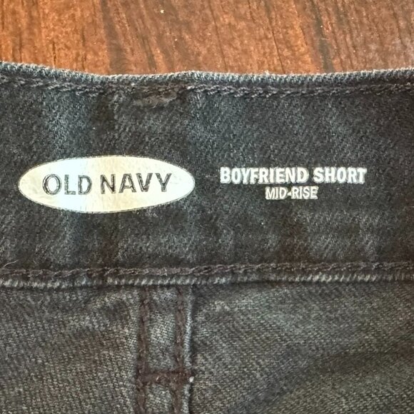 Old Navy Boyfriend Short Women Size 4 - Picture 3 of 3